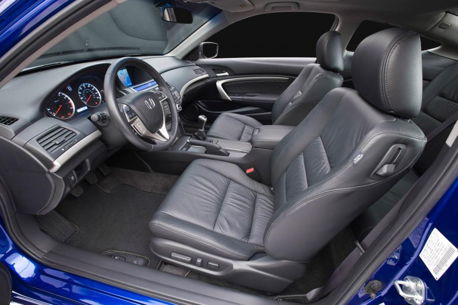  Honda Accord Coupe 2011 года  (фото 14 из 14)